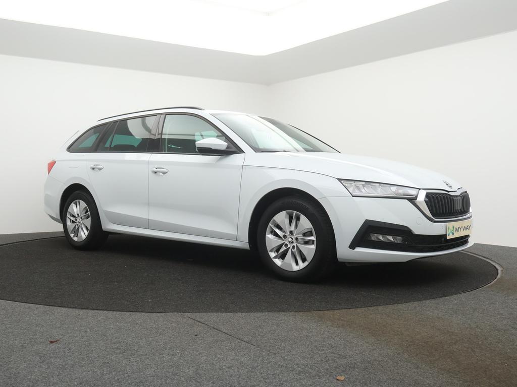 Skoda Octavia Combi Octavia Combi 1.5 TSI 150PK *AUTOMAAT*NAVI*APP CONNECT*BLTH*DIGITAL COCKPIT*ZETELVERWARMING*...