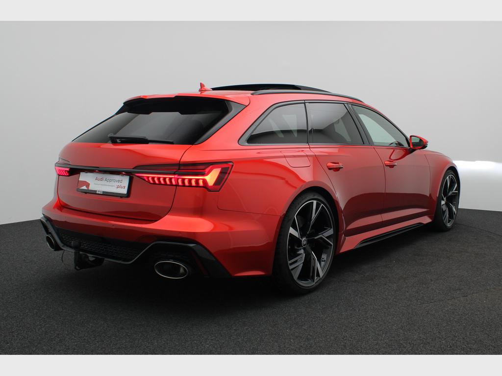 Audi RS6 Avant Akrapovic Exhaust / wrapping rood 441(600) kW(PS) tiptronic