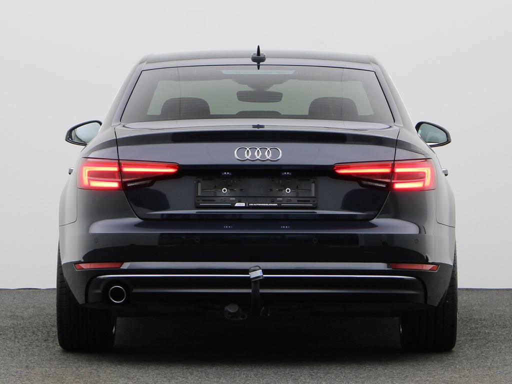 Audi A4 Design 2.0 TDI 150 PK S-tronic AUTOMAAT