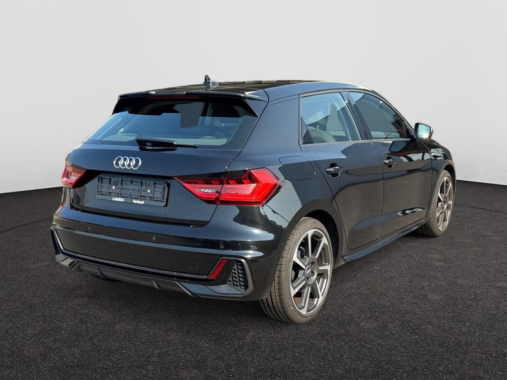 Audi A1 Sportback Audi A1 Sportback S line 25 TFSI 70(95) kW(PS) S tronic