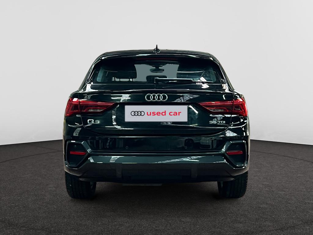 Audi Q3 Sportback Audi Q3 Sportback Business edition 35 TDI  110(150) kW(ch) S tronic