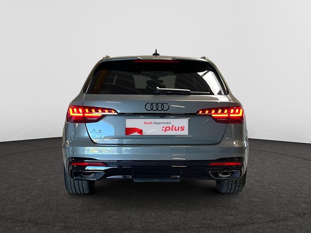 Audi A4 Avant Business Edition Competition 35 TFSI 150pk S tronic /// Pano dakraam /// SHADOW LOOK ///