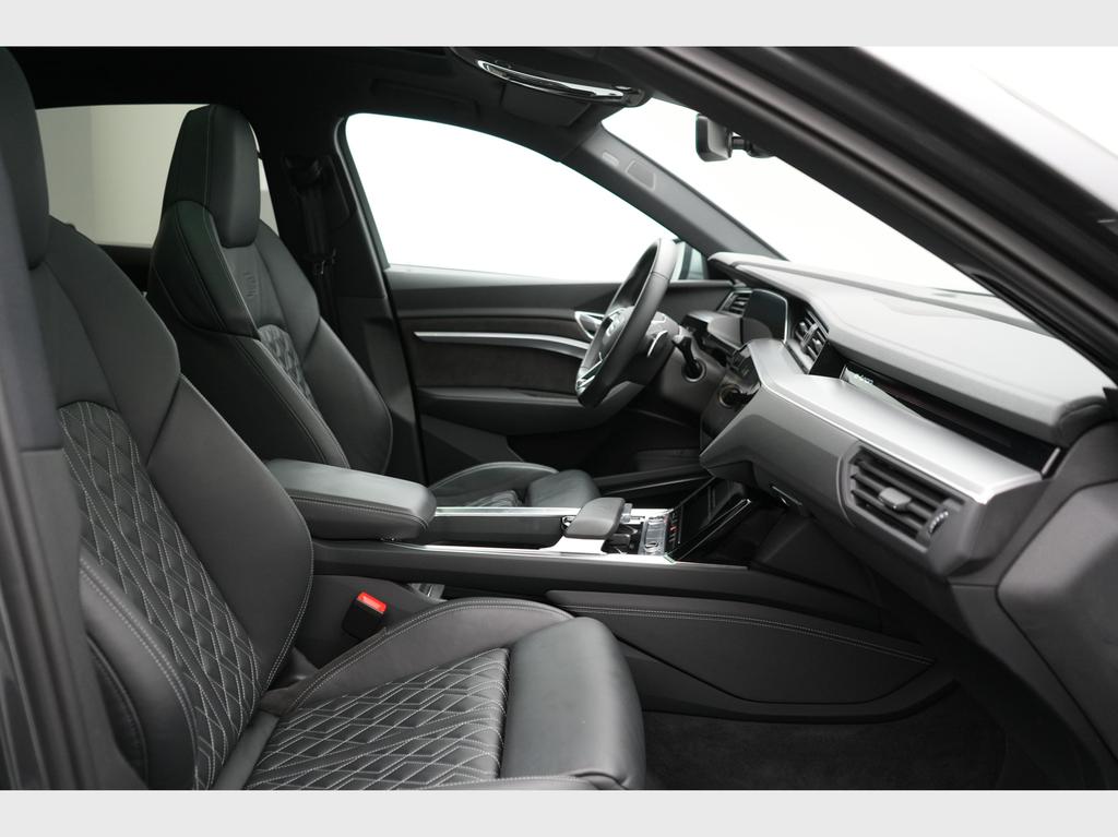 Audi e-tron Sportback S Audi e-tron S Sportback 370 kW503PK/Pano/B&O/Matrix LED