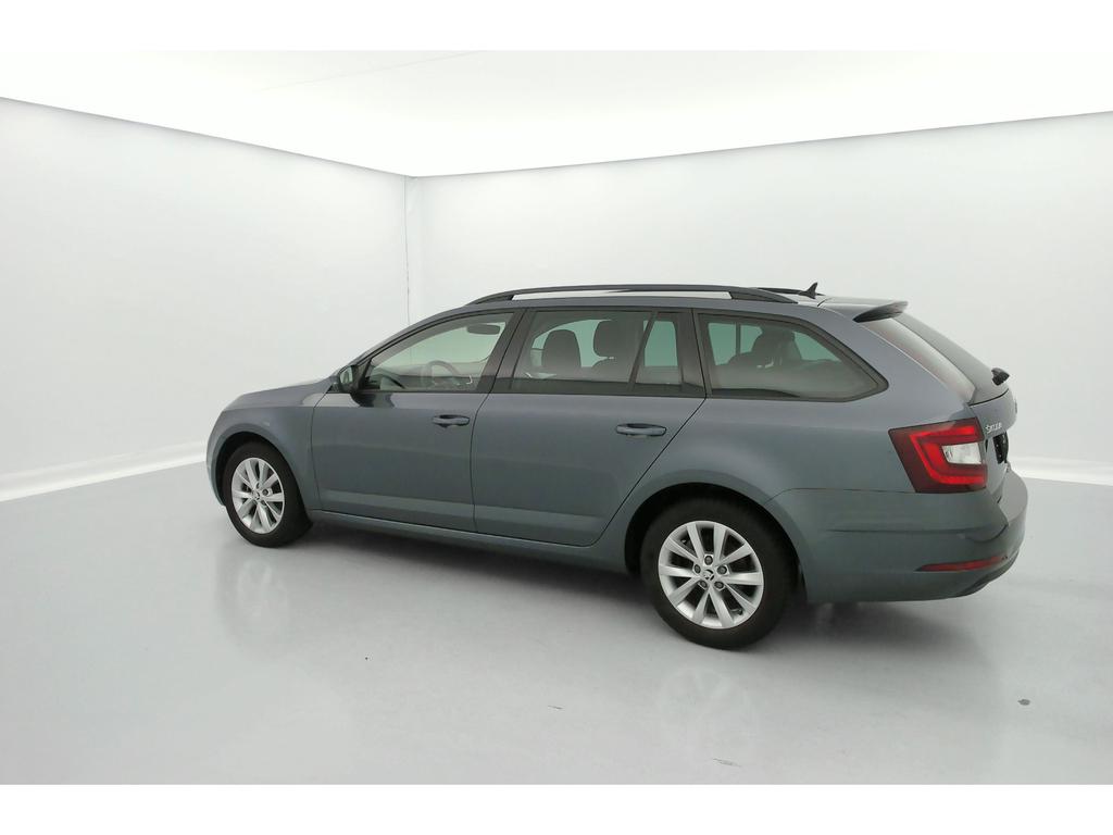 Skoda Octavia Combi AMBITION 1.0TSI 85KW (115CV) 6V * APP CONNECT * CAPT AV+AR * SIEGES CHAUFF *