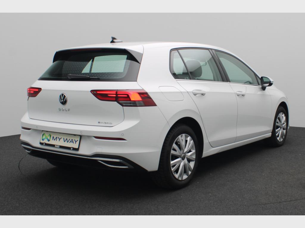 Volkswagen Golf VIII 1.4 eHybrid PHEV Style DSG