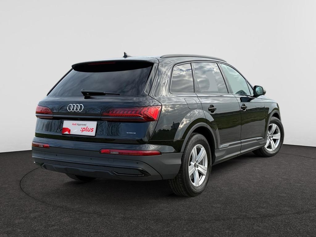 Audi Q7 Audi Q7  Attraction 45 TDI quattro 170(231) kW(pk) tiptronic / 7 PL / LWB / 4-zone airco / HEAD-UP DISPL.