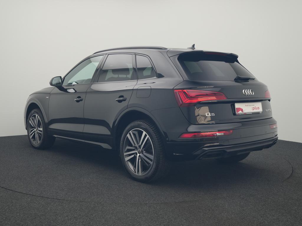 Audi Q5 Audi Q5 S line 50 TFSI e quattro 220(299) kW(PS) S tronic