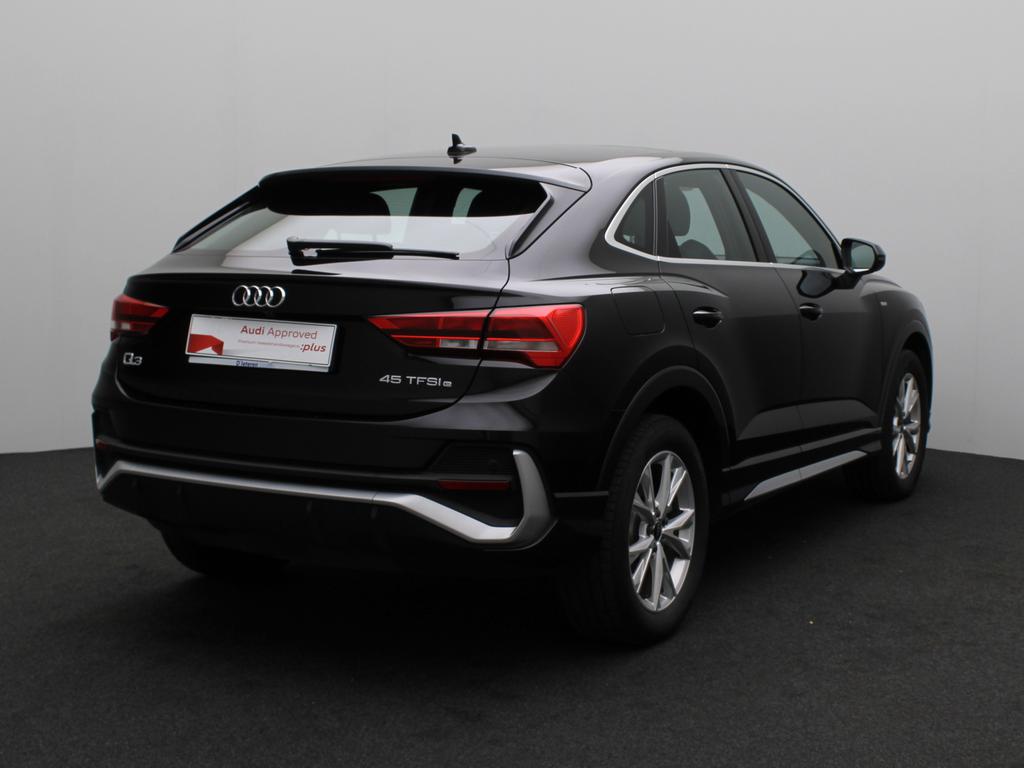 Audi Q3 Sportback Audi Q3 Sportback S line 45 TFSI e 180(245) kW(PS) S tronic