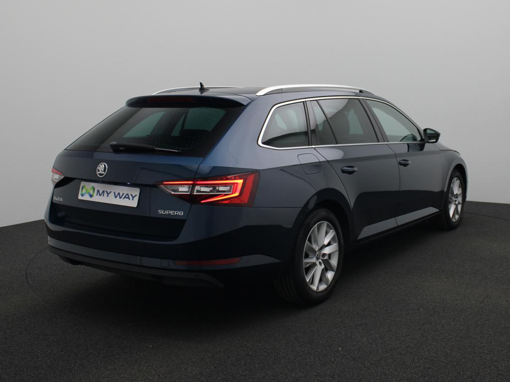 Skoda Superb Combi STYLE 1.4 TSI 125 PK 6v / Open Dak / Camera / Cruise Control