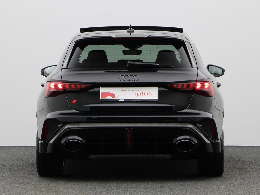 Audi RS3 Sportback 2,5 TFSI 400 PK S-TRONIC QUATTRO