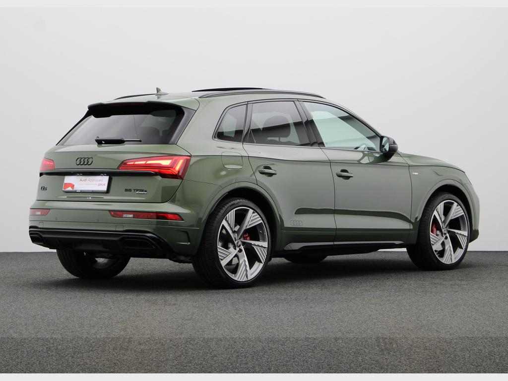 Audi Q5 COMPETITION 55 TFSIe quattro 367 pk S-TRONIC PLUG-IN HYBRIDE