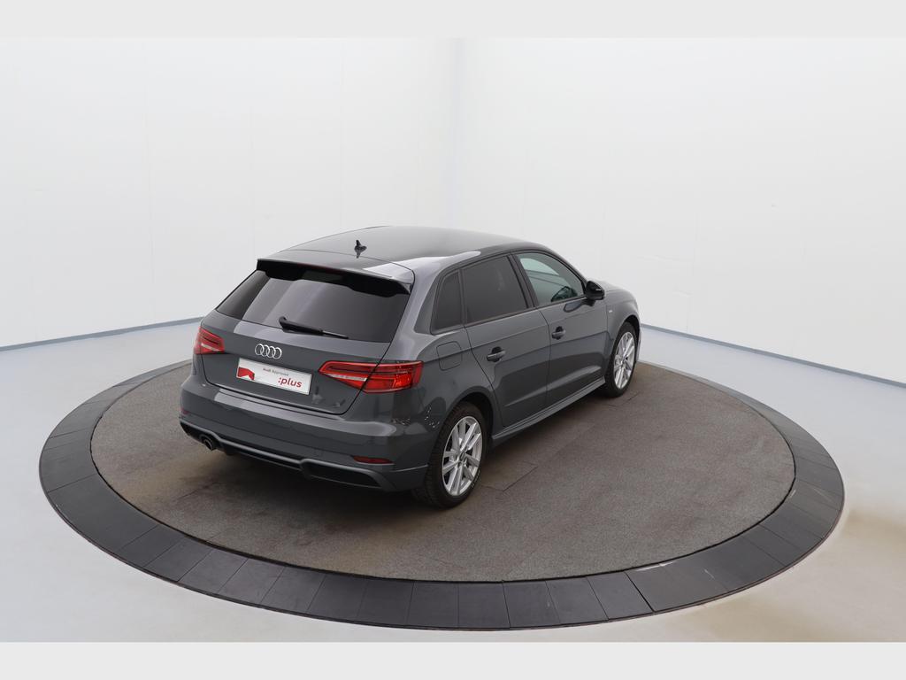 Audi A3 Sportback S-Line 30 TFSI 115 PK 6v / Leder / PDC / Bluetooth