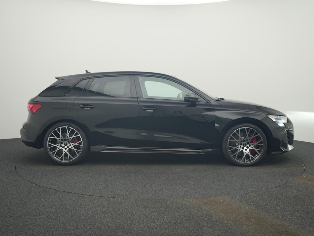 Audi RS3 Sportback 2,5 TFSI 400 PK S-TRONIC QUATTRO