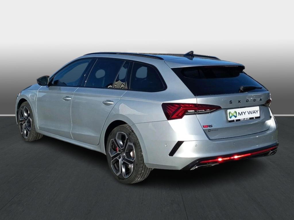 Skoda Octavia Combi RS 1.4 TSI iV RS 150 ch DSG