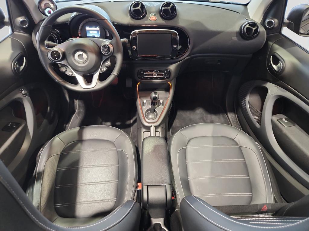 Smart Fortwo Cabrio EQ Fortwo Cabrio EQ 17.6 kWh EQ Comfort+