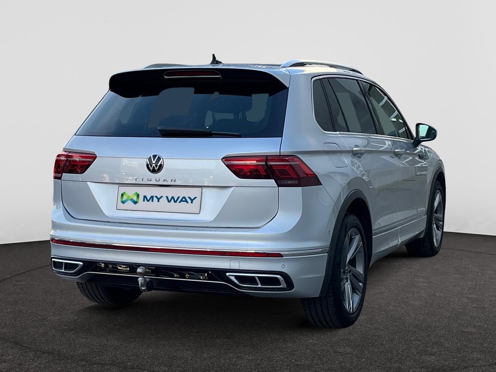 Volkswagen Tiguan R-LINE*TREKHAAK*ACC*CAMERA*CARPLAY*NAVI*1J GAR*TOPWAY.BE