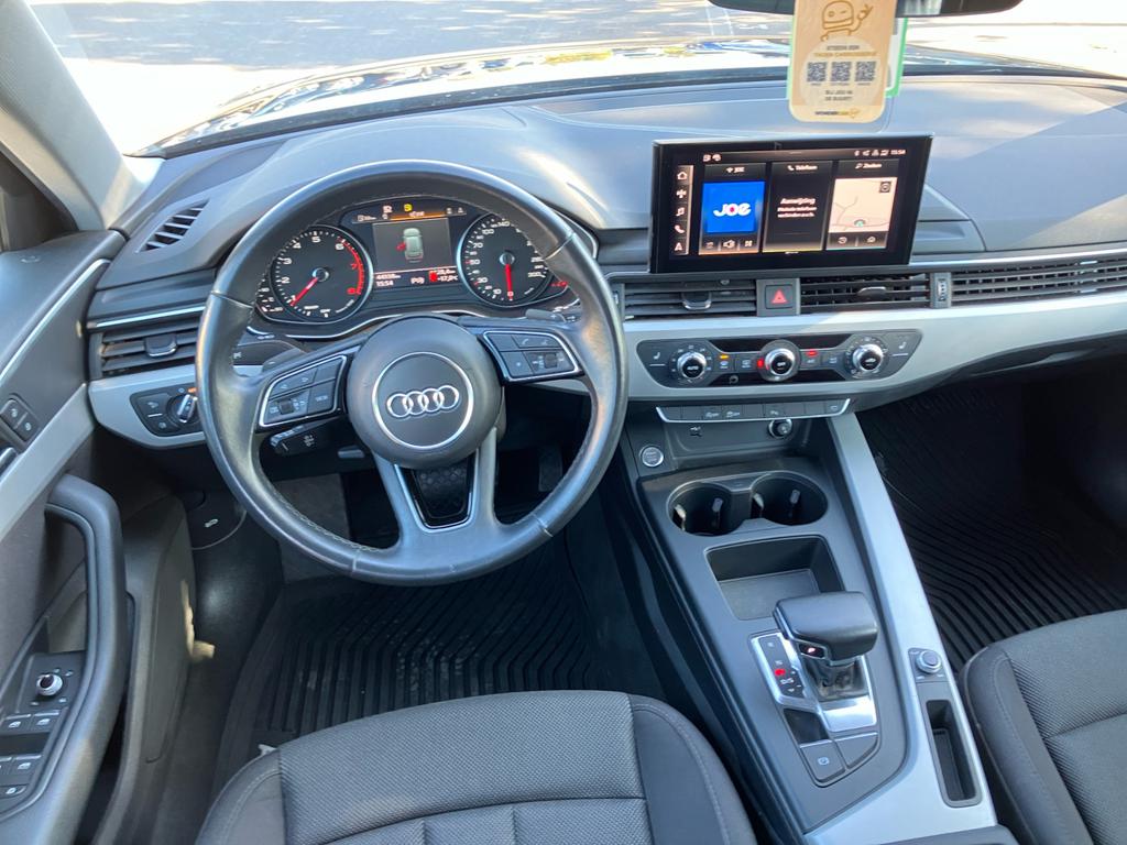 Audi A4 Avant 35 TFSI 150pk S-tronic el. koffer / GPS / verw. zetels