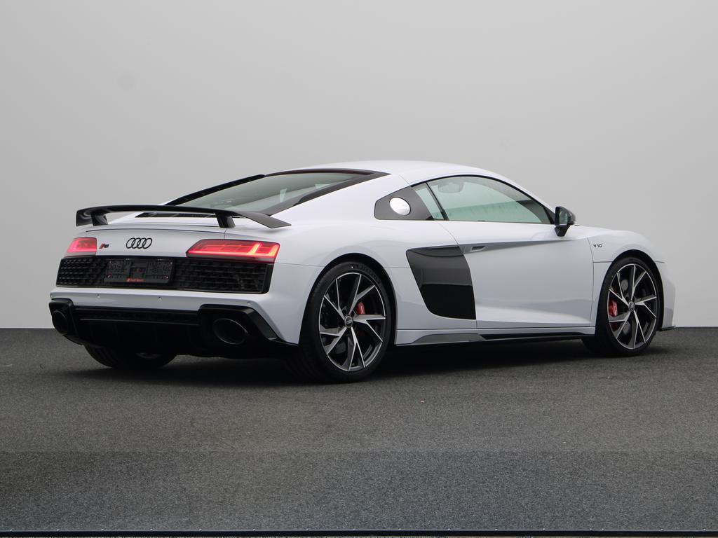 Audi R8 5.2i V10 QUATTRO PERFORMANCE S-TRONIC 620 PK