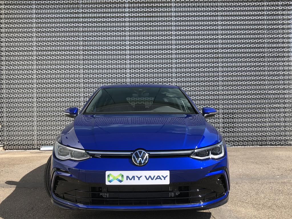 Volkswagen Golf VIII R-LINE 1,5 TSI 150 PK DSG-7 AUTOMAAT