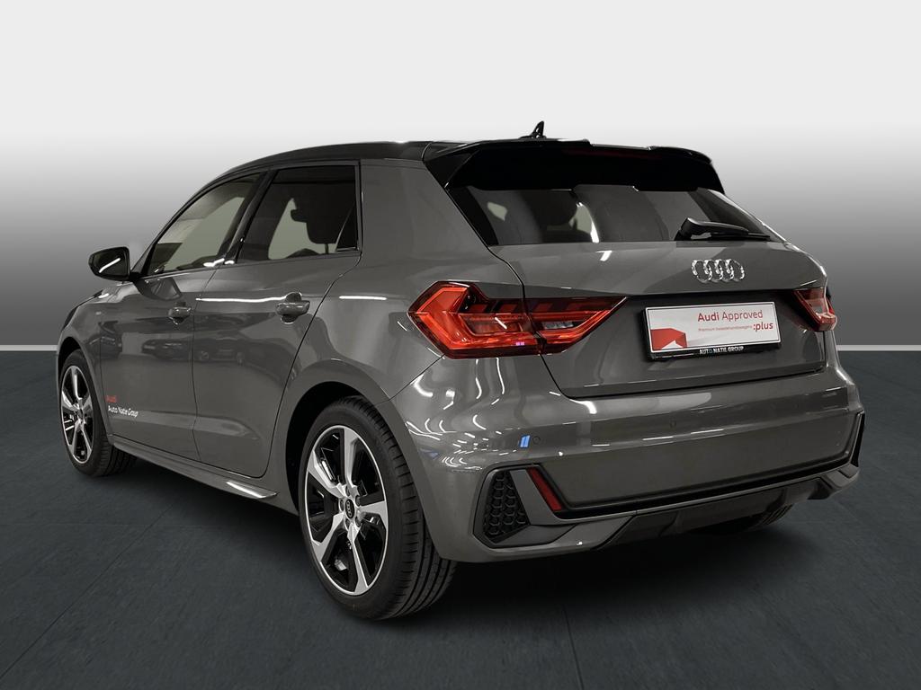 Audi A1 Sportback Audi A1 Sportback S line 25 TFSI 70(95) kW(PS) S tronic