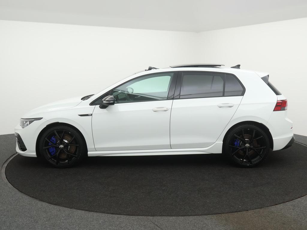 Volkswagen Golf VIII R Golf R 2.0TSI 4Motion 320PK! DSG * PANODAK * SFEERVERLICHTING * APP CONNECT * NAVI * PDC * ...