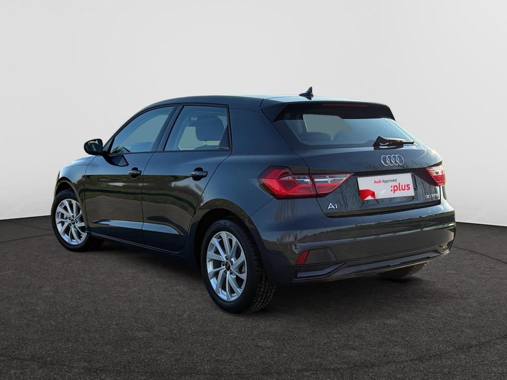 Audi A1 Sportback Advanced 30 TFSI 110 pk /// AUTOMAAT