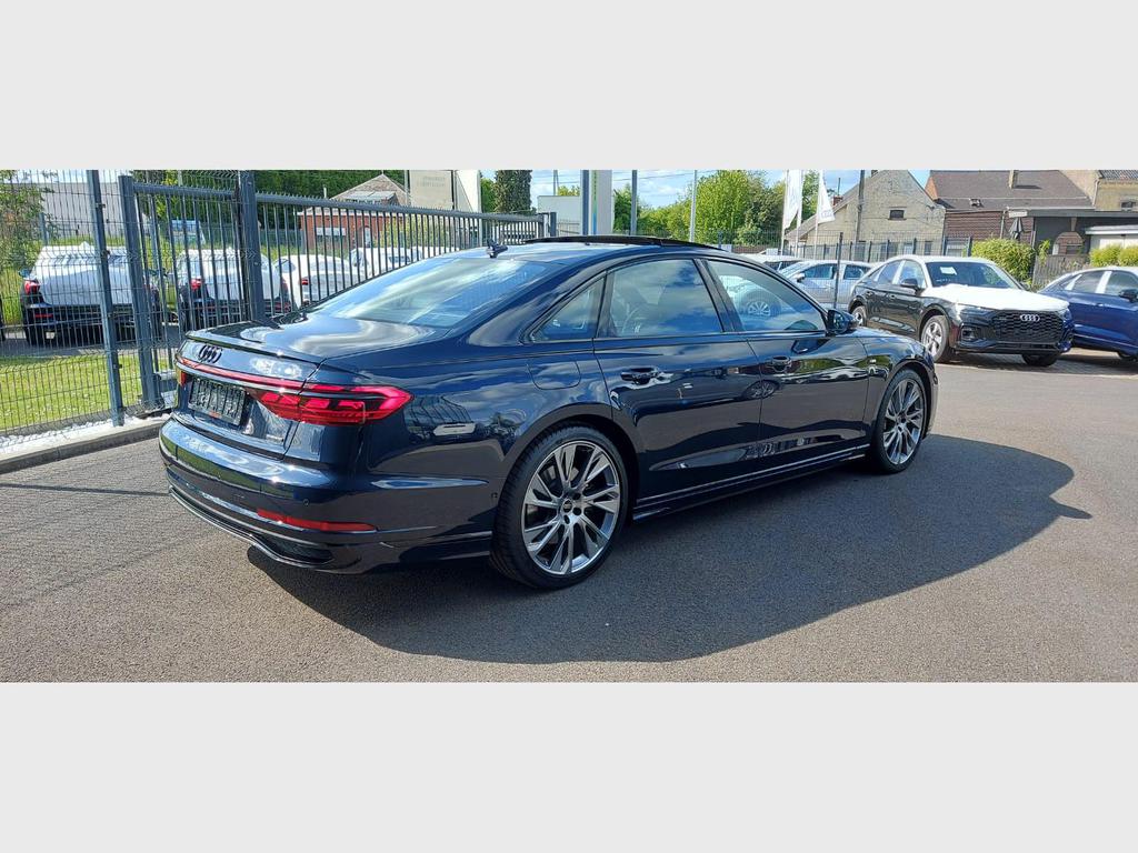 Audi A8 Audi A8   60 TFSI e quattro 340(462) kW(ch) tiptronic