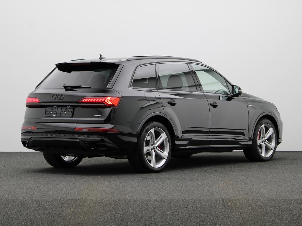 Audi Q7 S-LINE 55 TFSIe 381 PK TIPTRONIC