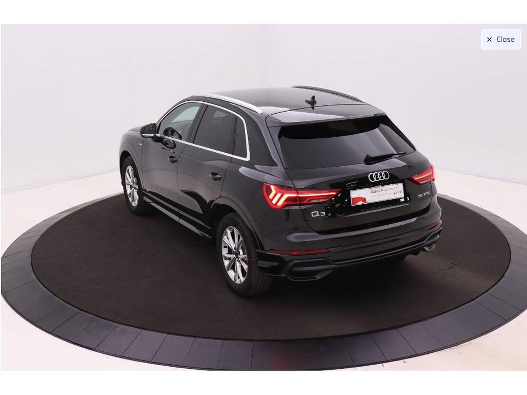 Audi Q3 Audi Q3  Business Edition S line 35 TFSI  110(150) kW(ch) S tronic