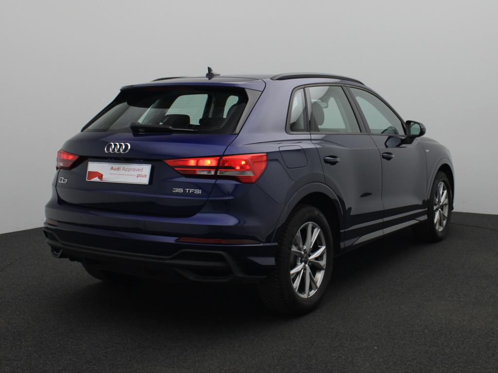 Audi Q3 S-Line 35 TFSI 150 PK S-tronic / ACC / Camera / Apple Carplay