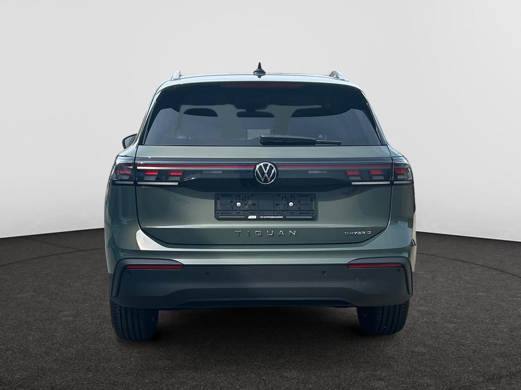 Volkswagen Tiguan Tiguan Life 1.5 l eHybrid GPF 110 kW (150 PS)/85 kW (115 PS) 6-speed dual-clutch transmission DSG