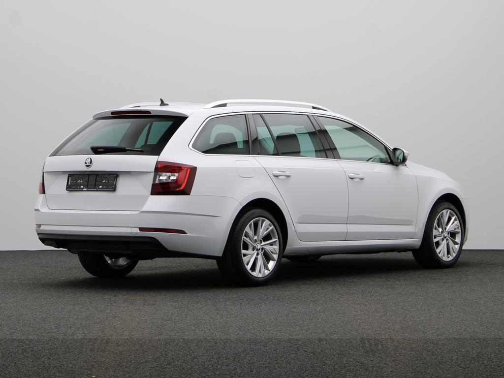 Skoda Octavia Combi 1.5 TSI 150 PK DSG AUTOMAAT