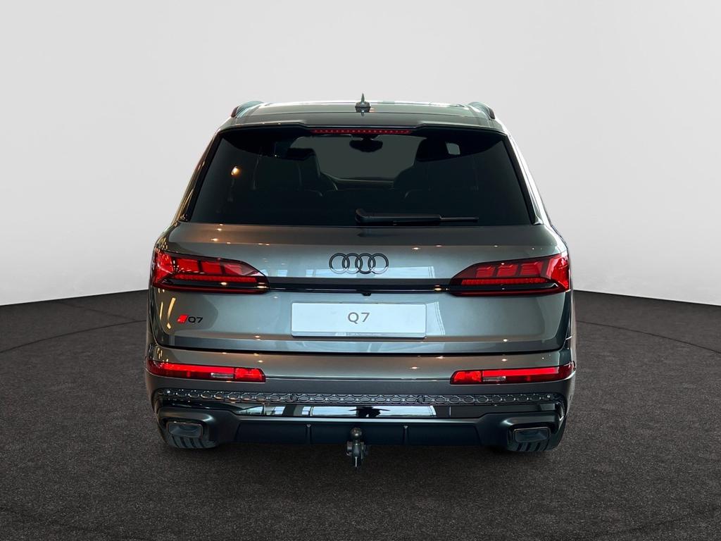 Audi Q7 60 TFSI e Quattro PHEV S line Tiptronic (360 kW)