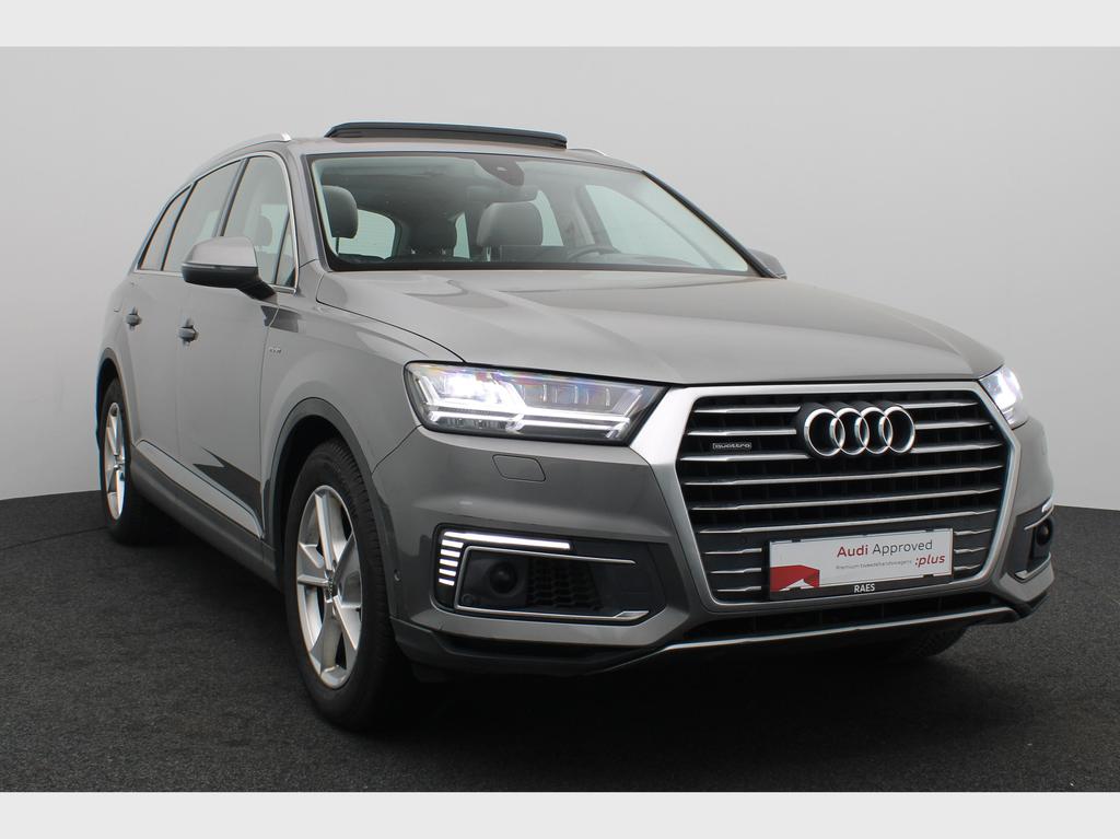 Audi Q7 e-tron 3.0 TDI quattro 190(258) kW(PS) tiptronic 8-speed