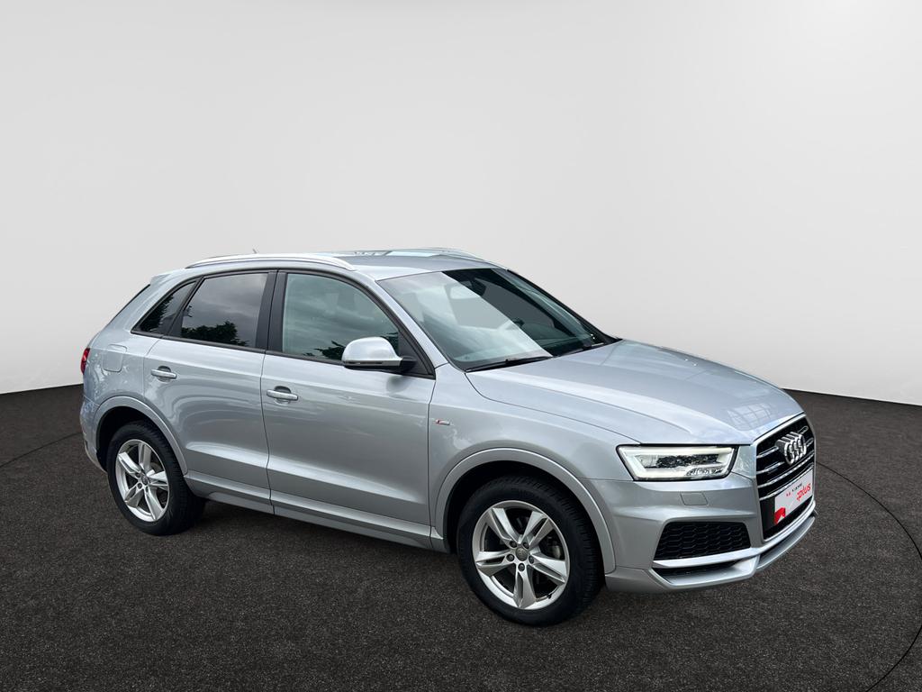 Audi Q3 2.0 TFSI quattro 132(180) kW(PS)S tronic Zeer proper onderhouden 1 ste eigenaar!