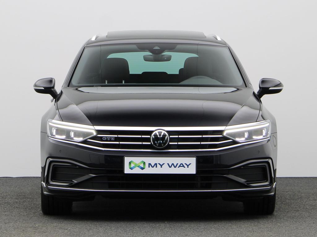 Volkswagen Passat Variant GTE 218 PK - PLUG-IN HYBRIDE - PANO