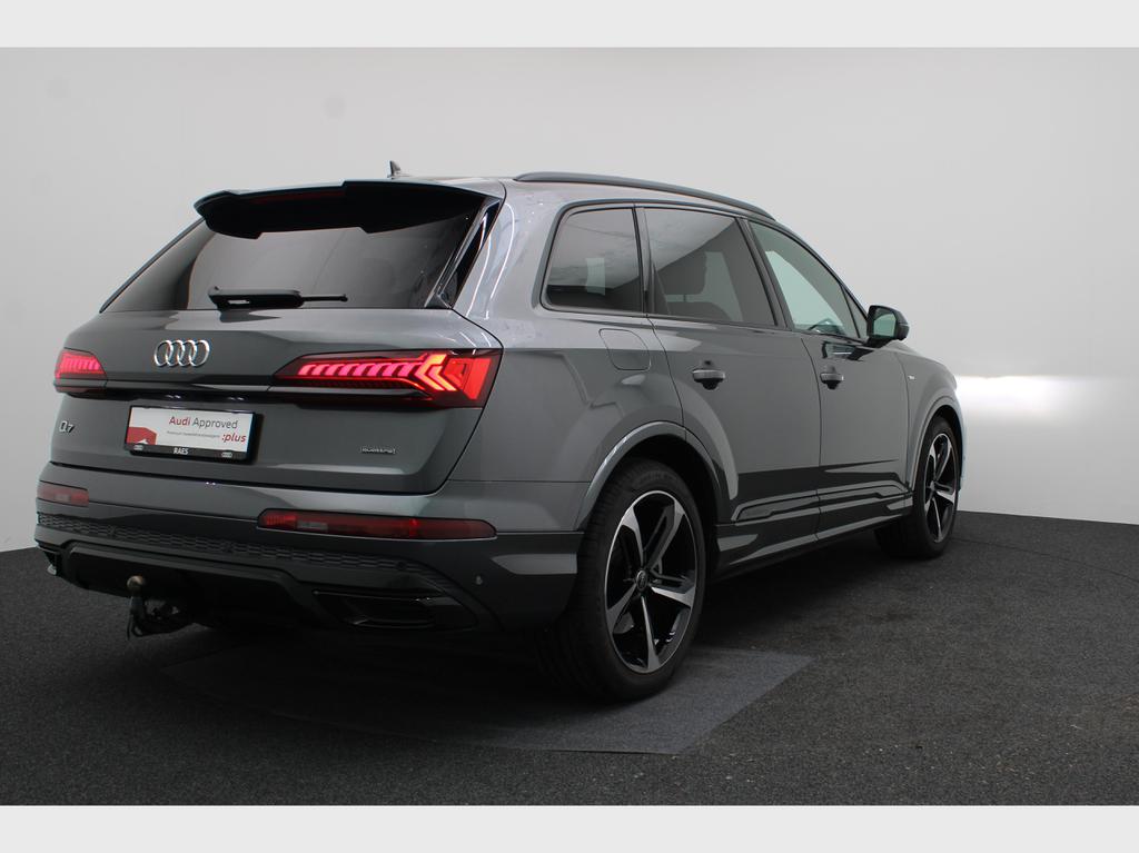 Audi Q7 55 TFSi e Quattro PHEV S line OPF Titr. (EU6AP) (280 kW)