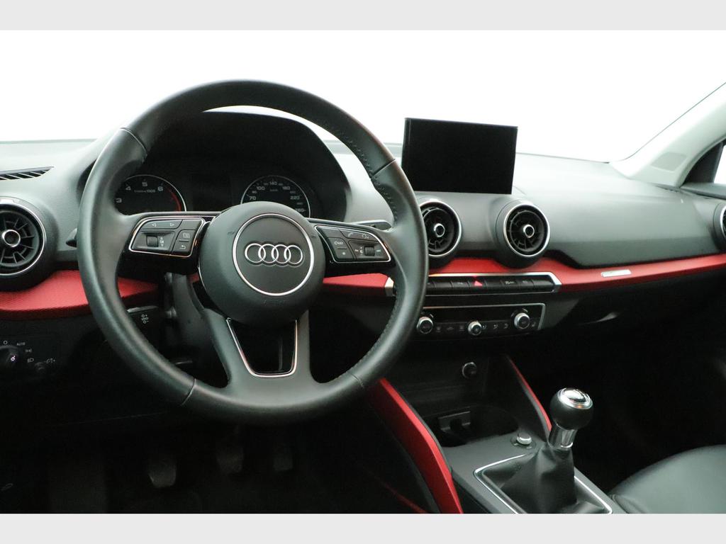 Audi Q2 SPORT 30 TFSI 116 PK 6v