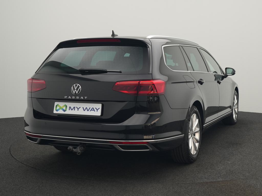 Volkswagen Passat Variant 2.0 TDi SCR Elegance Business DSG 7V  150CV