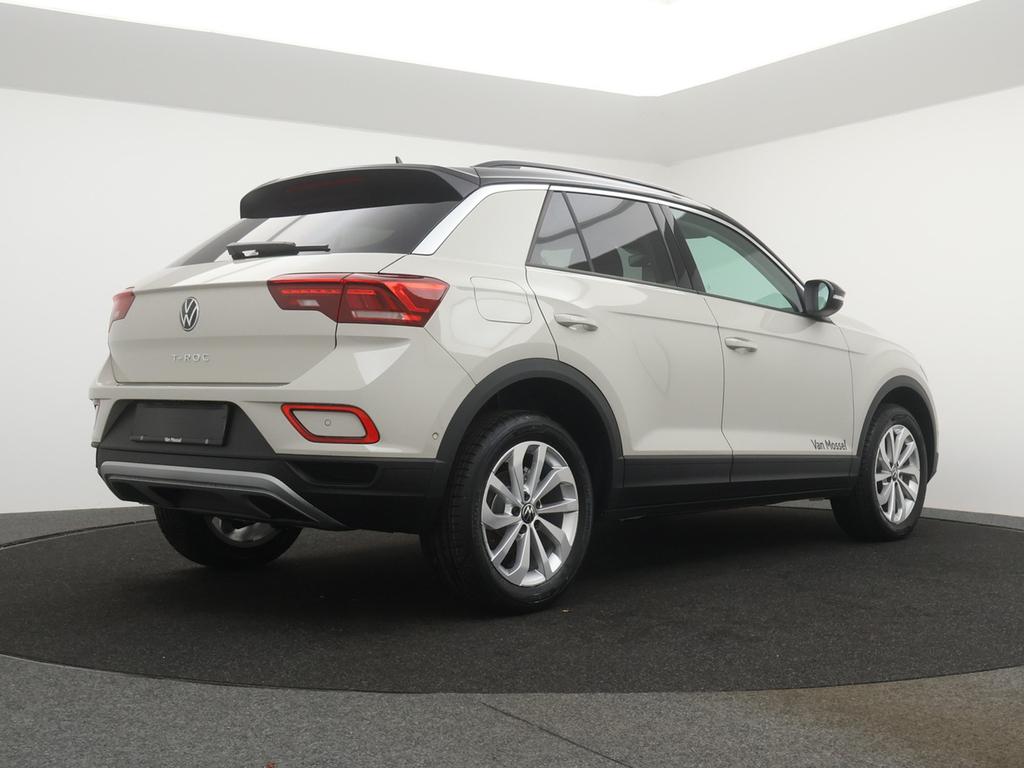 Volkswagen T-Roc T-Roc Life Business 1.0 TSI  85 kW (116 pk) 6 versnellingen manueel / DEMO