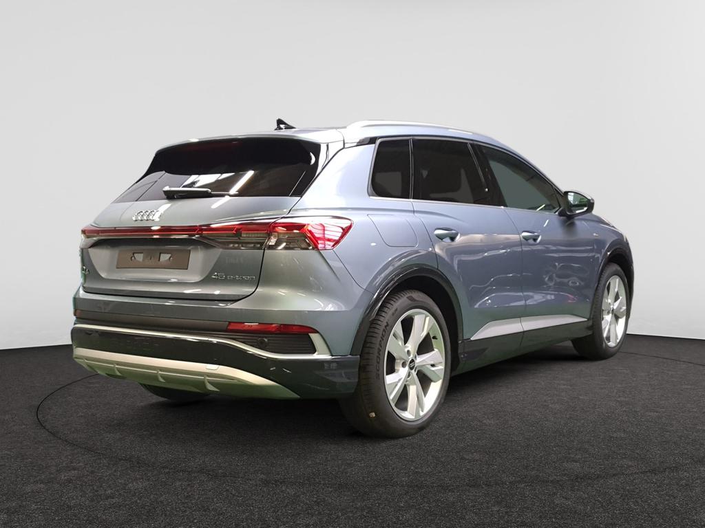 Audi Q4 e-tron e-Tron 82 kWh 45 Corporate S