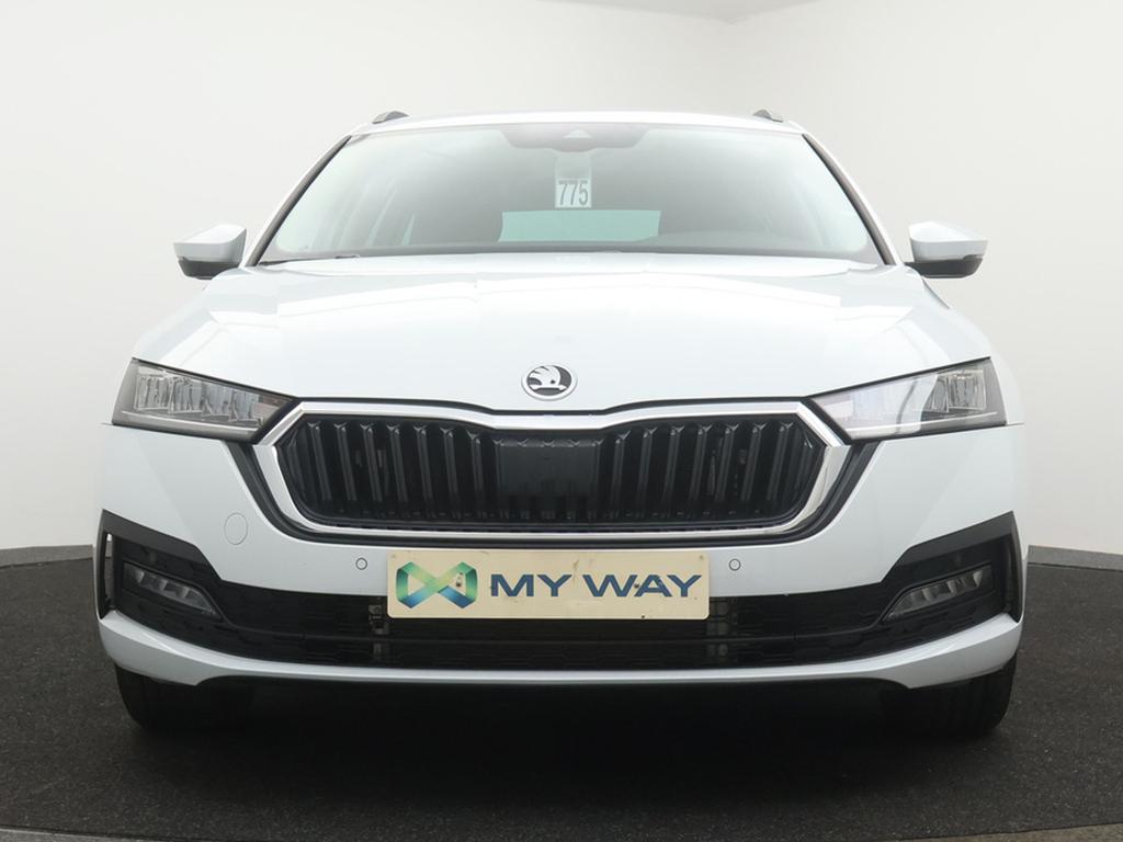 Skoda Octavia Combi Octavia Combi 1.5 TSI 150PK *AUTOMAAT*NAVI*APP CONNECT*BLTH*DIGITAL COCKPIT*ZETELVERWARMING*...