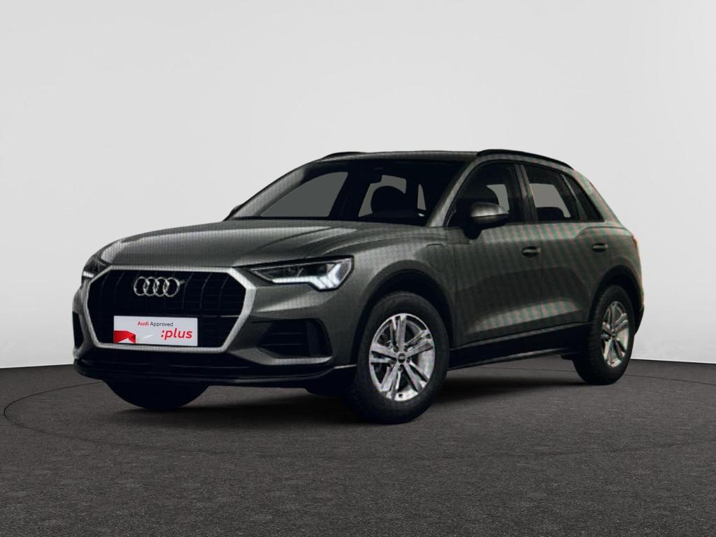 Audi Q3 45 TFSIe PHEV Attraction S tron.(180 kW)