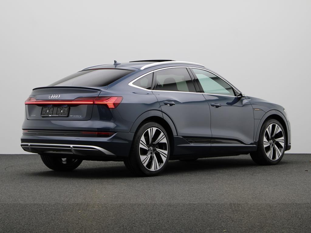 Audi E-tron Sportback S LINE 55 quattro 300 kW