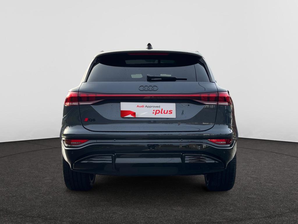 Audi Q6 e-tron e-Tron 100 kWh 55 Quattro Edition one grey