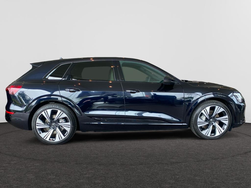 Audi Q8 e-tron EXCLUSIVE - 50 - 89 KWH - 340 PK - QUATTRO