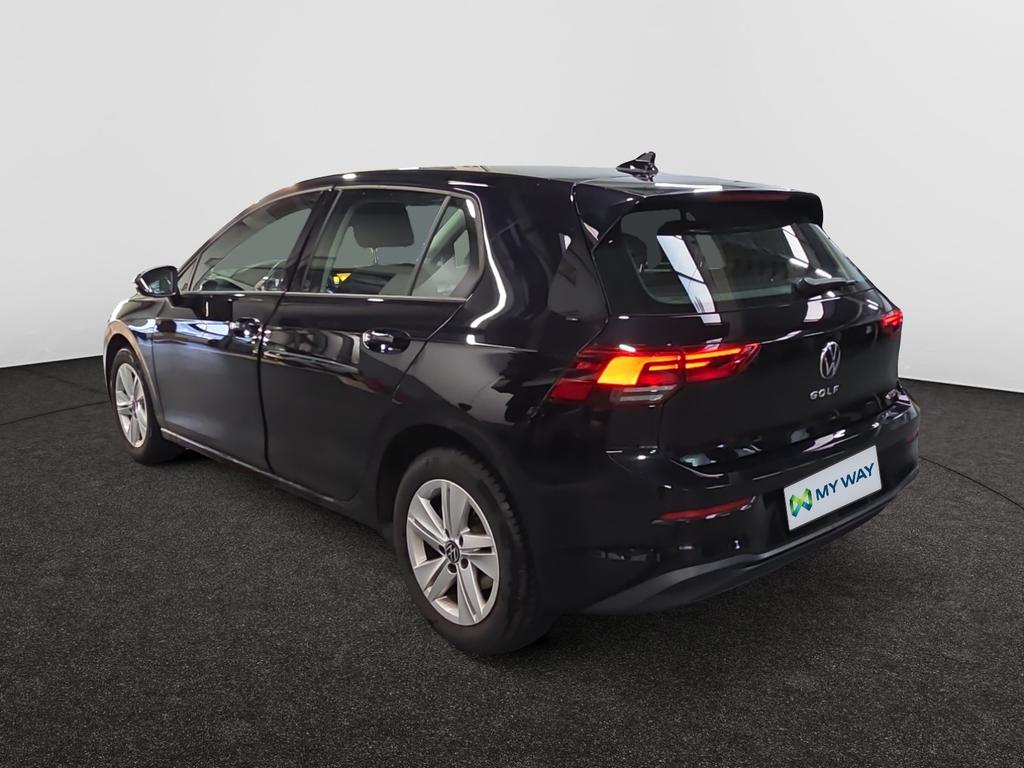 Volkswagen Golf VIII Golf Life 1.0 l eTSI GPF 81 kW (110 PS) 7-speed dual-clutch transmission DSG