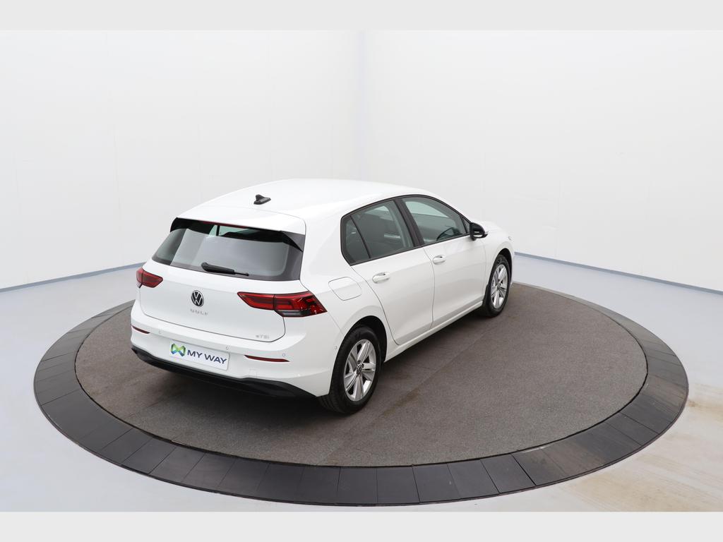 Volkswagen Golf VIII LIFE 1.0 eTSI 110 PK DSG-7