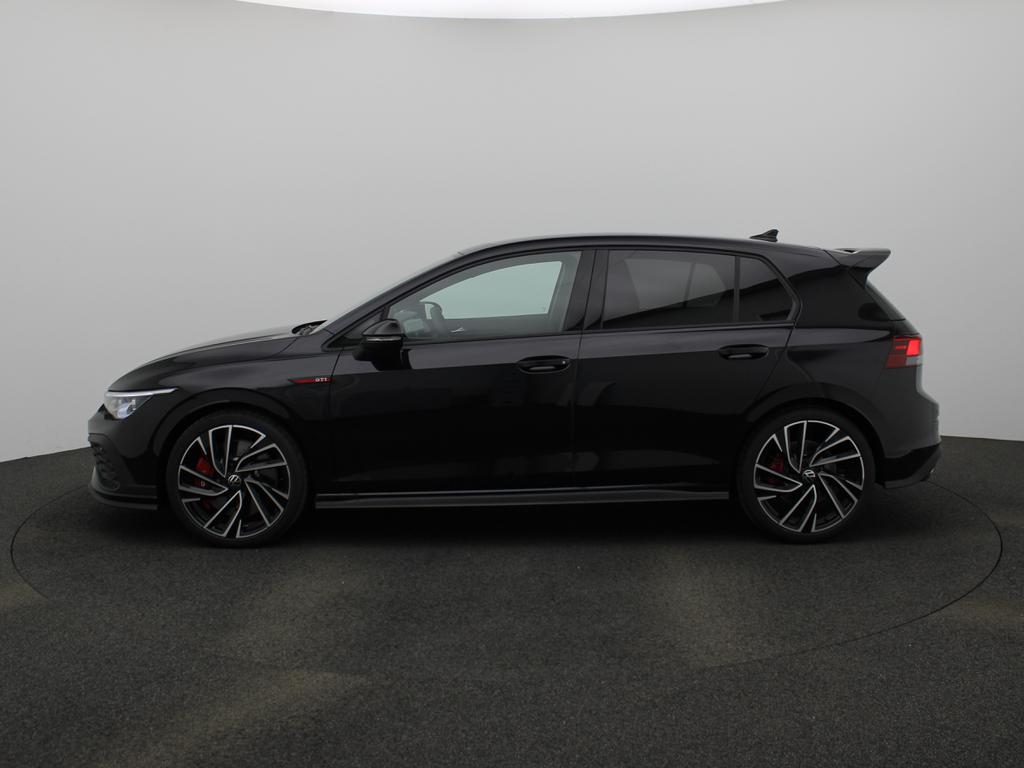 Volkswagen Golf VIII GTI Clubsport 2.0 TSI 300pk DSG / Open Dak / GPS /  Adaptive Cruise Control / App Connect