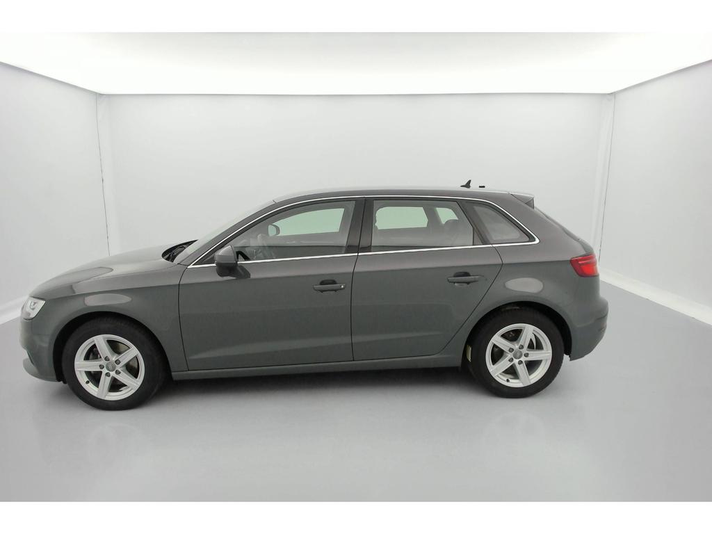 Audi A3 Sportback Audi A3 Sportback 30 TDI 85(116) kW(PS) manual transmission